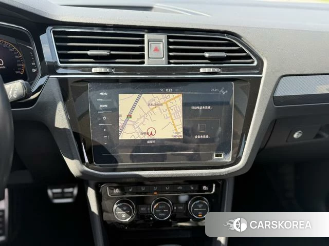 Volkswagen Tiguan L id 4276941 из Китая 23