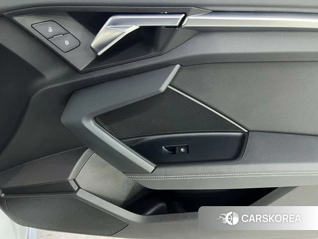 Audi A3 id 4265909 из Китая 18