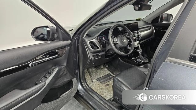 Kia Seltos id 4625185 из Кореи 34