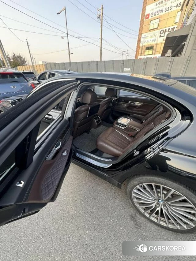 BMW 7 Series (G11) id 3844634 из Кореи 12