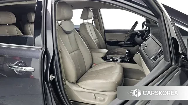 Kia The New Carnival id 3708773 из Кореи 20