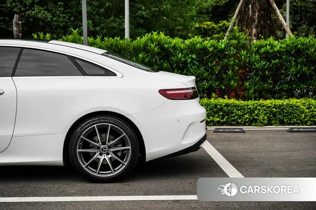 Mercedes-Benz E-class (imported) id 4274399 из Китая 43