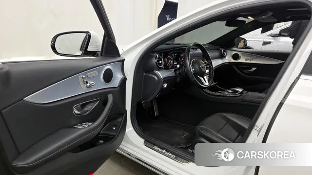 Mercedes-Benz E-Class W213 id 3753998 из Кореи 20