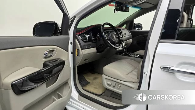 Kia All New Carnival id 4203975 из Кореи 20