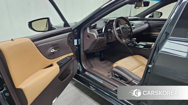 Lexus ES300h 7th generation id 4350530 из Кореи 30