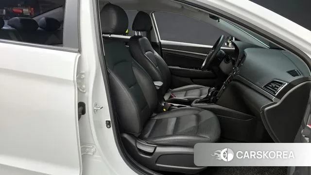 Hyundai Avante AD id 3090884 из Кореи 20