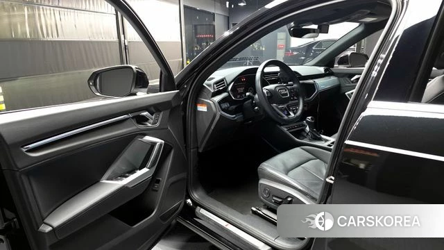 Audi Q3 (F3) id 4302593 из Кореи 31