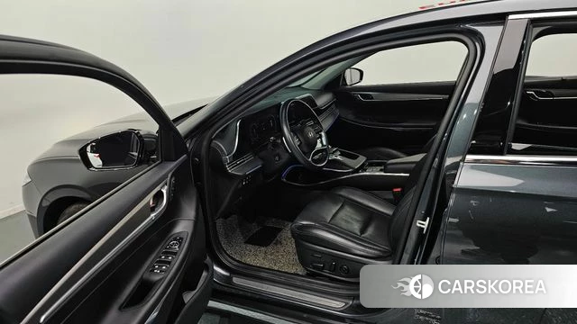 Hyundai The New Grandeur IG Hybrid id 3898904 из Кореи 20