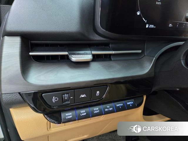 Kia Carnival 4th generation id 4330505 из Кореи 20