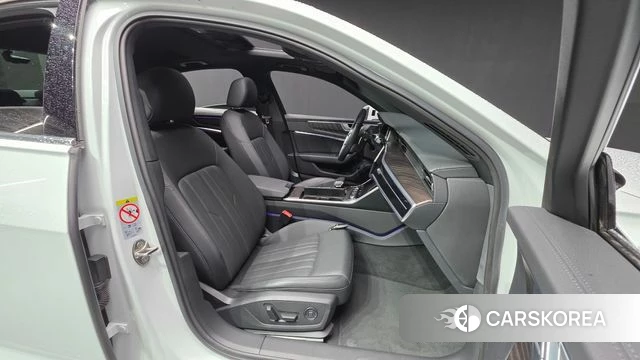 Audi A6 (C8) id 3859173 из Кореи 20