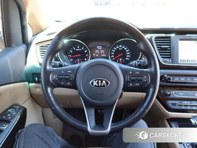 Kia The New Carnival id 2976811 из Кореи 20