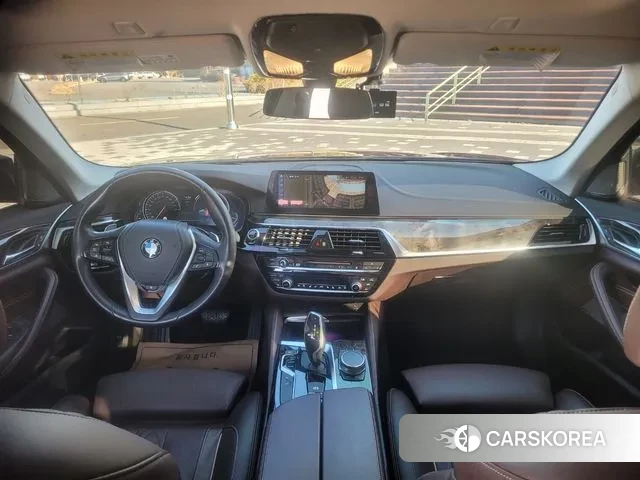 BMW 5 Series (G30) id 3469773 из Кореи 20