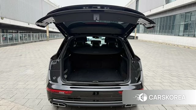 Audi Q5L id 4314516 из Китая 18