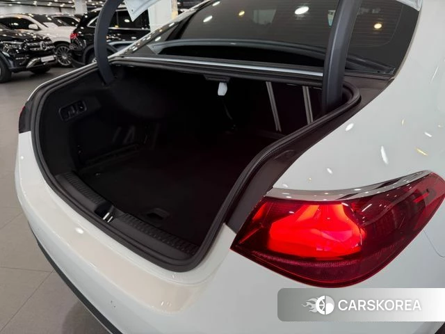 Mercedes-Benz E-Class W214 id 4427369 из Кореи 20