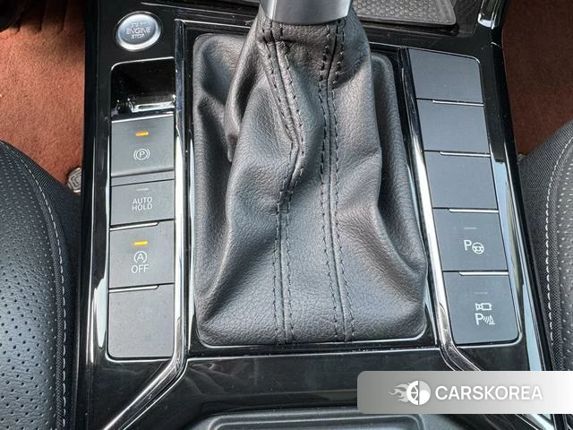 Volkswagen Passat id 4261341 из Китая 22