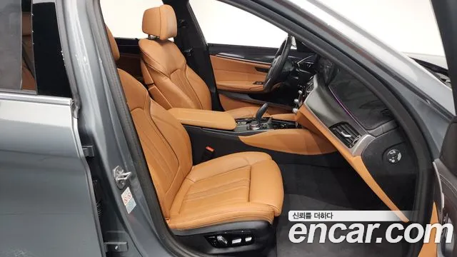 BMW 5 Series (G30) id 2738314 из Кореи 20