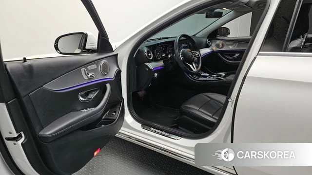 Mercedes-Benz E-Class W213 id 4245883 из Кореи 20