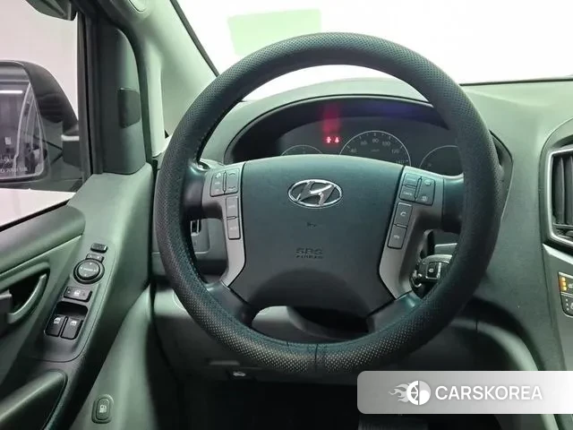 Hyundai The New Grand Starex id 3464817 из Кореи 19