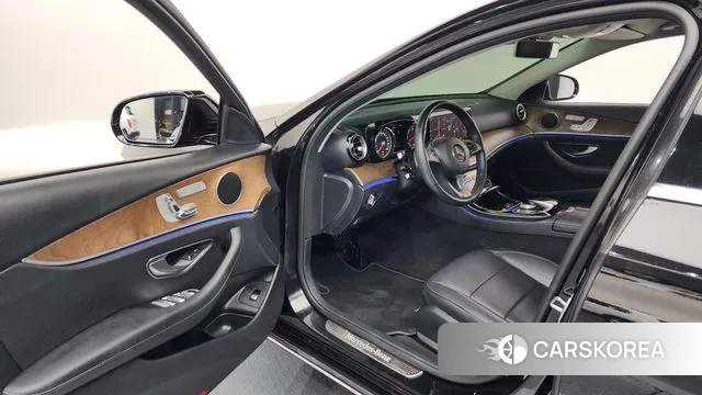 Mercedes-Benz E-Class W213 id 3485183 из Кореи 20