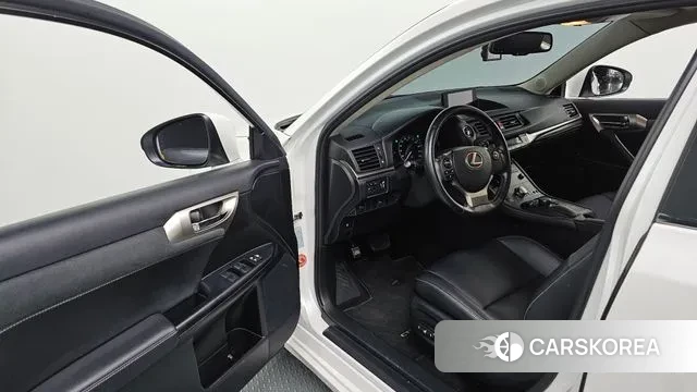 Lexus CT200h id 3380636 из Кореи 20