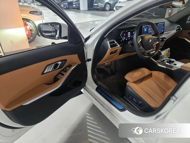 BMW 3 Series (G20) id 3856382 из Кореи 12