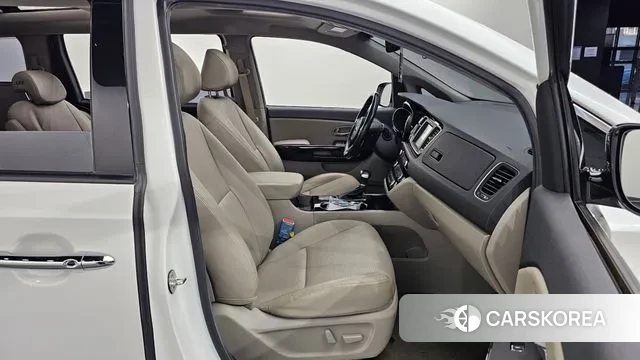 Kia The New Carnival id 3428585 из Кореи 20