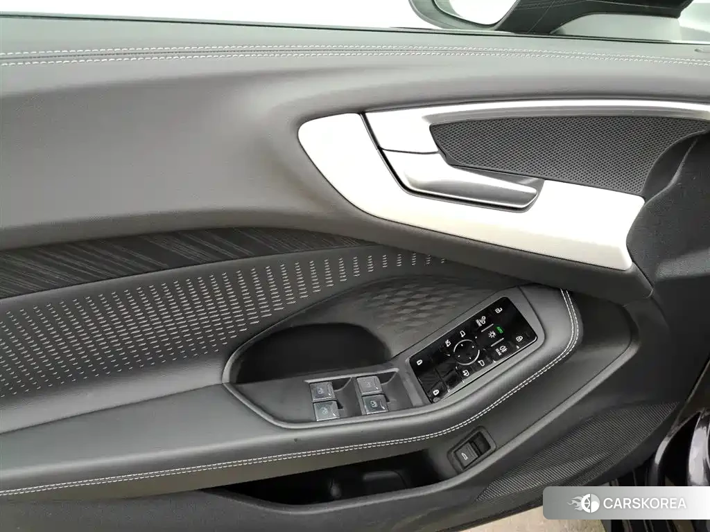 Audi A5L id 4577617 из Китая 19