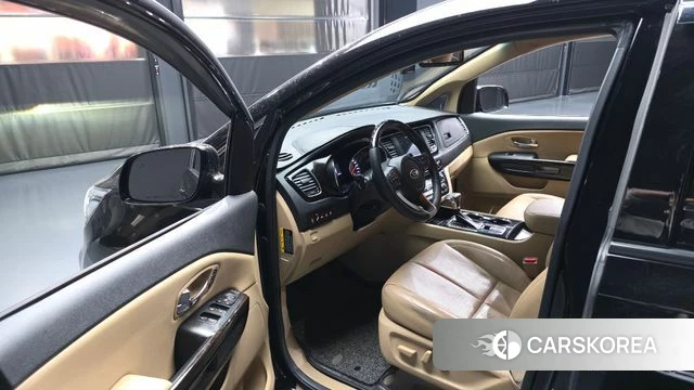 Kia The New Carnival id 3796191 из Кореи 20