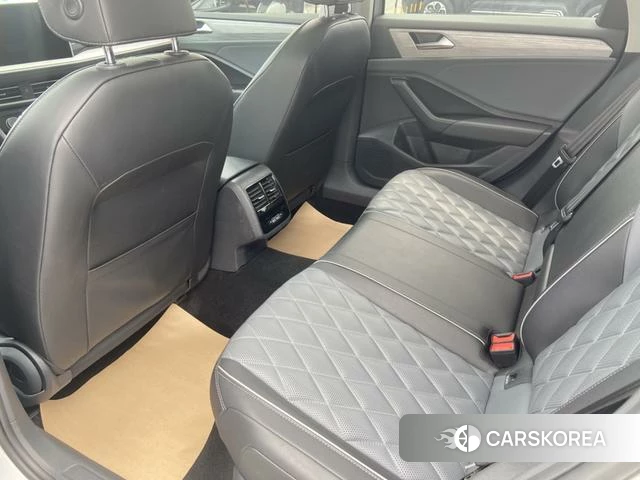 Volkswagen Sagitar id 4299759 из Китая 13