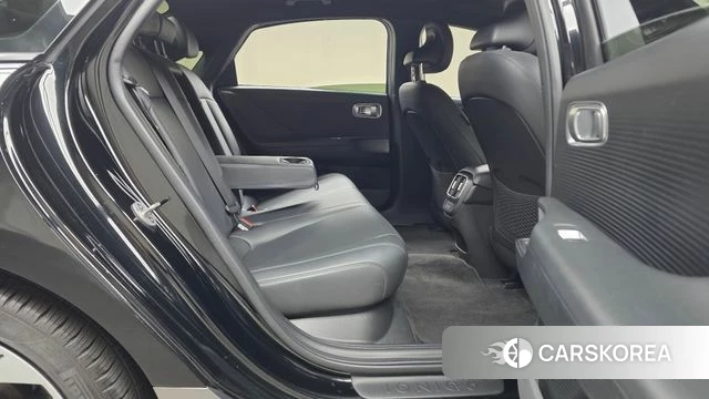 Hyundai Ionic 6 id 4893491 из Кореи 31