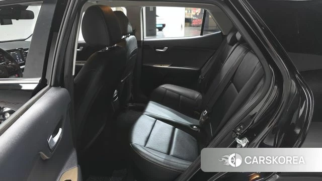 Kia Stonic id 4203643 из Кореи 30