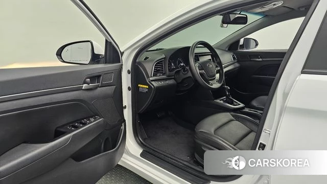 Hyundai Avante AD id 4596151 из Кореи 30