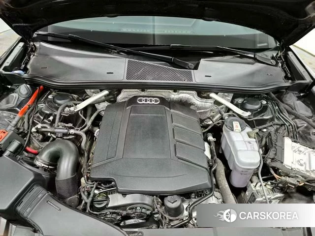 Audi A6L id 4297809 из Китая 17