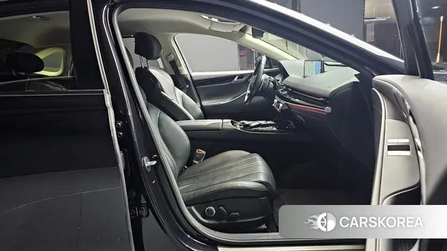 Genesis G80 (RG3) id 3692001 из Кореи 20