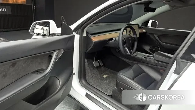 Tesla Model Y id 3280079 из Кореи 20