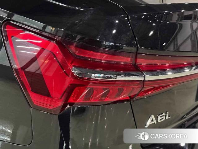 Audi A6L id 4299536 из Китая 15