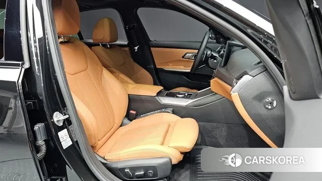 BMW 3 Series (G20) id 2883726 из Кореи 20