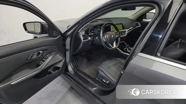 BMW 3 Series (G20) id 3592989 из Кореи 20