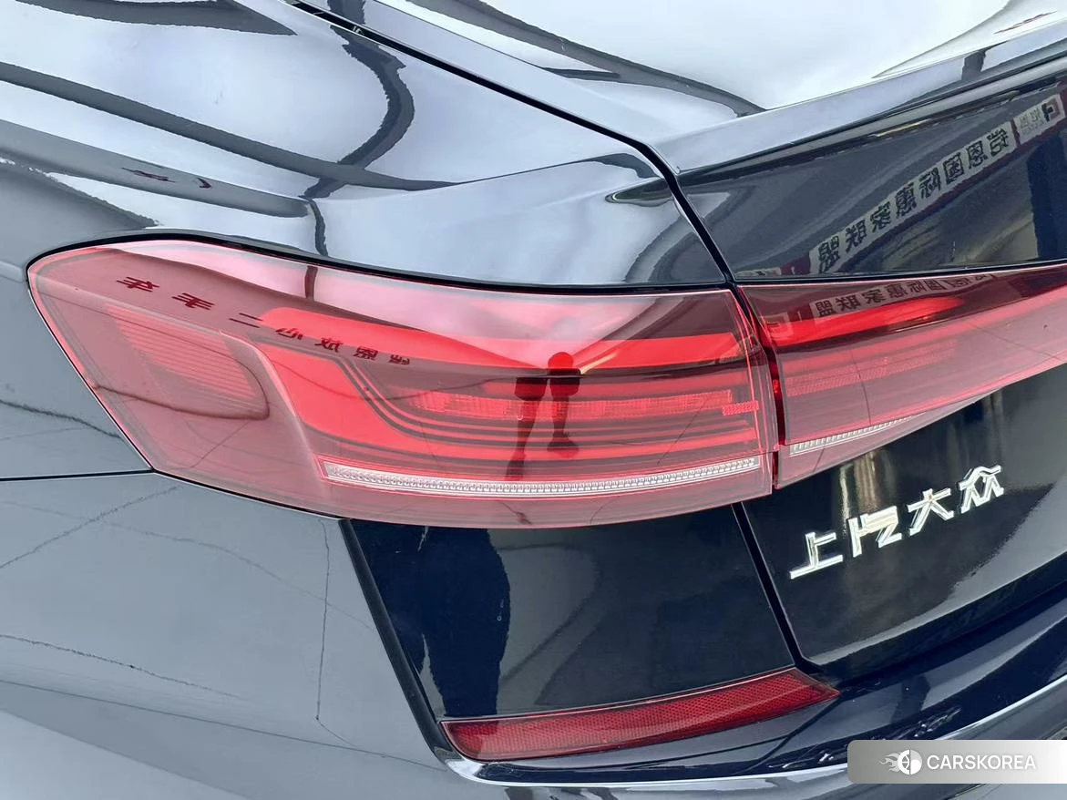 Volkswagen Passat id 4406005 из Китая 18