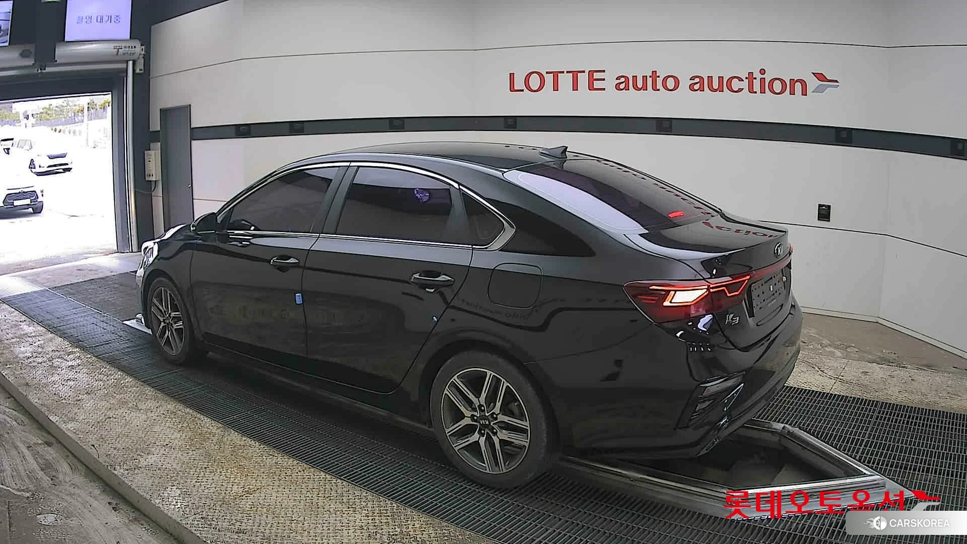 Kia K3 id 3869446 из Кореи 38