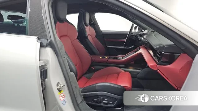 Porsche Taycan id 3080901 из Кореи 20