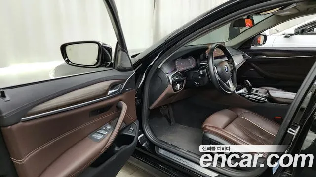 BMW 5 Series (G30) id 2742691 из Кореи 20