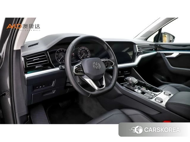 Volkswagen Touareg id 4277158 из Китая 10
