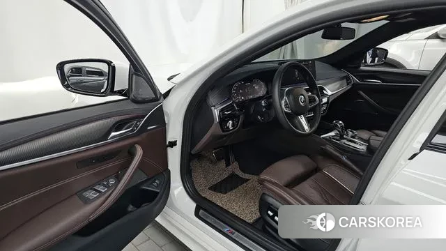 BMW 5 Series (G30) id 3043431 из Кореи 20