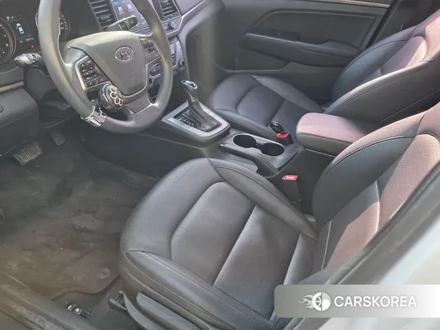 Hyundai Avante AD id 3672808 из Кореи 13