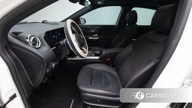 Mercedes-Benz GLA - Class H247 id 3770595 из Кореи 19