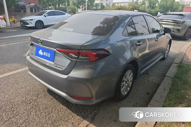 Toyota Corolla id 4328910 из Китая 17