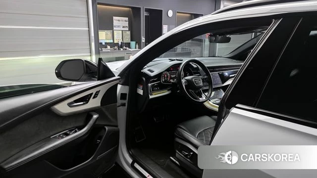 Audi Q8 (4M) id 3884990 из Кореи 20