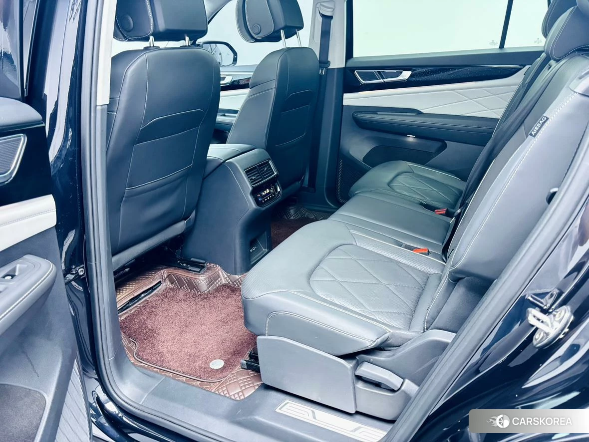 Volkswagen Teramont id 4510650 из Китая 21