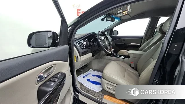 Kia The New Carnival id 3489449 из Кореи 20